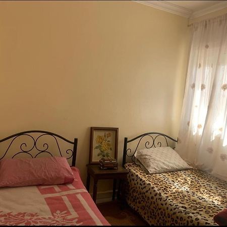 Comodo Apartamento A 8 Min Del Aeropuerto De Casablanca,Wifi Ultra Rapido Y Parking Gratis Derroua Exterior photo