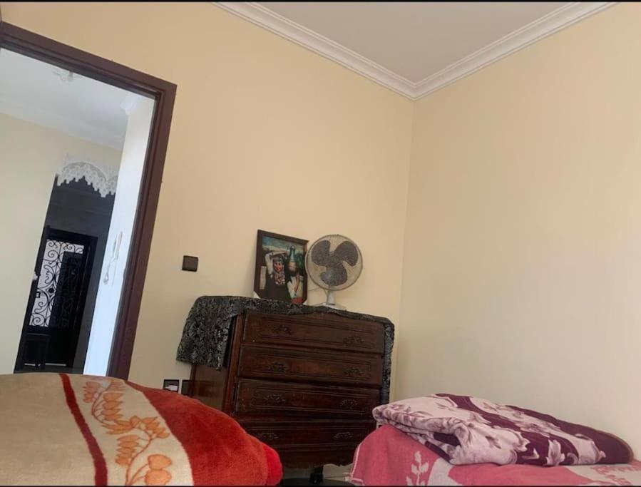 Comodo Apartamento A 8 Min Del Aeropuerto De Casablanca,Wifi Ultra Rapido Y Parking Gratis Derroua Exterior photo
