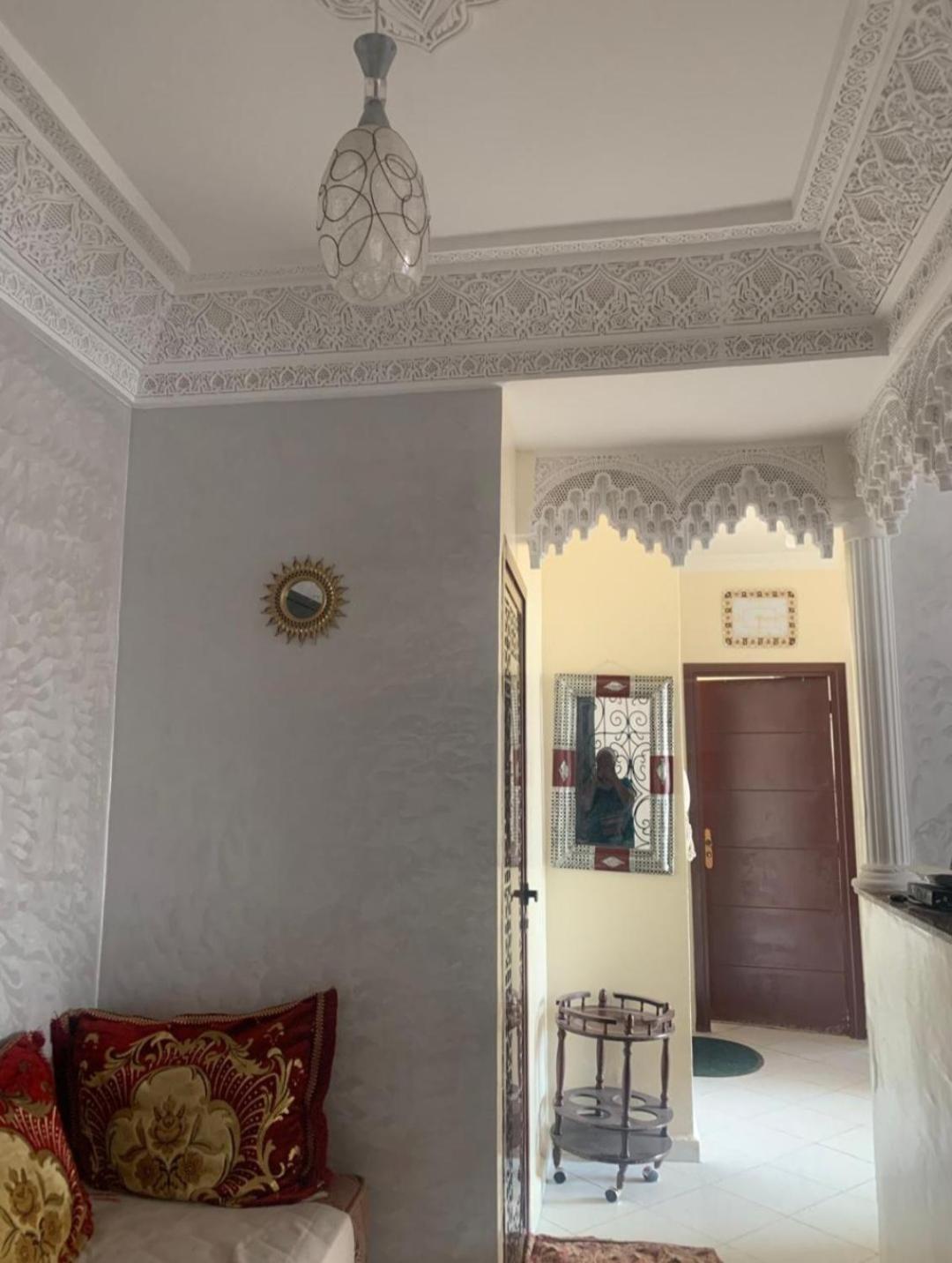 Comodo Apartamento A 8 Min Del Aeropuerto De Casablanca,Wifi Ultra Rapido Y Parking Gratis Derroua Exterior photo